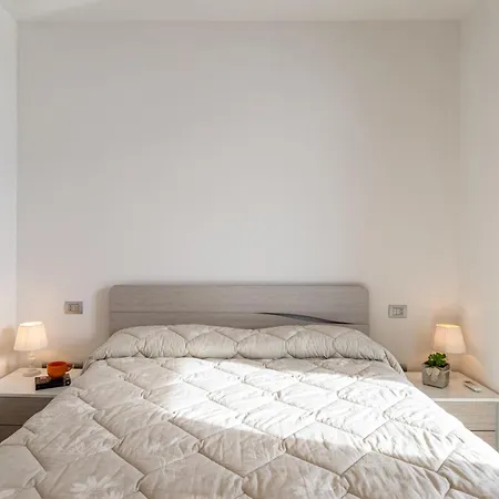 Ciclamino - Gla127 By Interhome