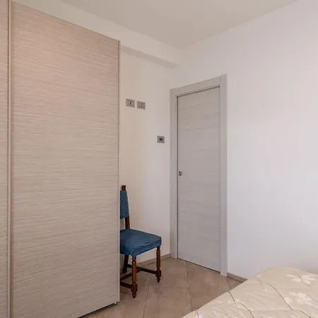 Appartamento Ciclamino - Gla127 By Interhome