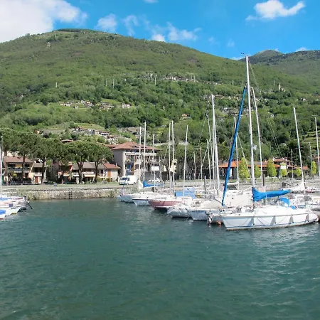 Ciclamino - Gla127 By Interhome Gera Lario